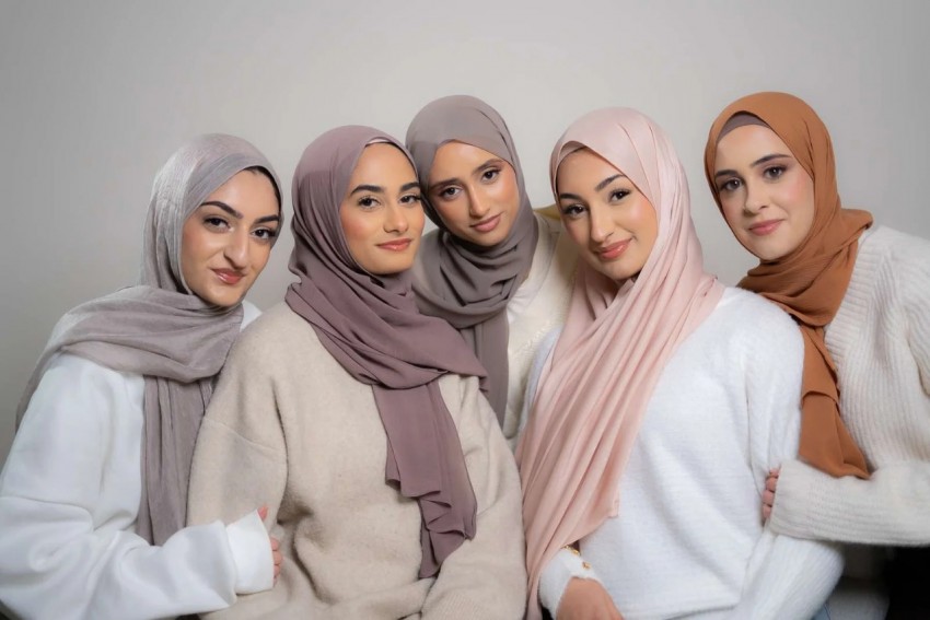 Tips Fesyen Hijab untuk Gaya Sehari-hari yang Simpel dan Modis