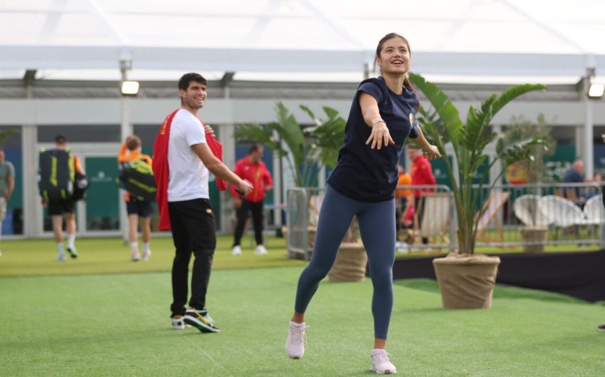 Carlos Alcaraz Ajak Emma Raducanu Bermain Serius di Partai Ganda Campuran Berhadiah 16 Miliar