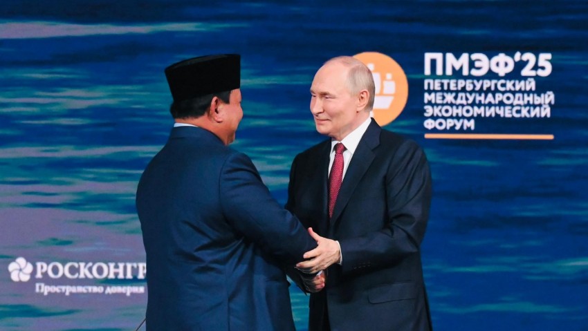 Prabowo Tegaskan Komitmen Damai Indonesia di Forum Ekonomi Rusia