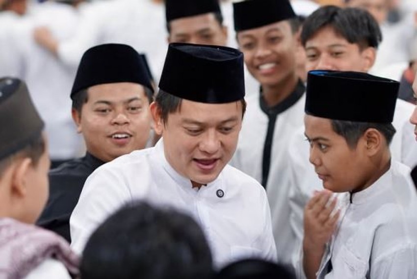 Momen Bobon Santoso Nyantri di Ponpes Tebuireng