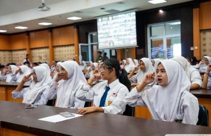 Sekolah Rakyat Resmi Dibuka, Komisi VIII Minta Pemerintah Evaluasi Berkala