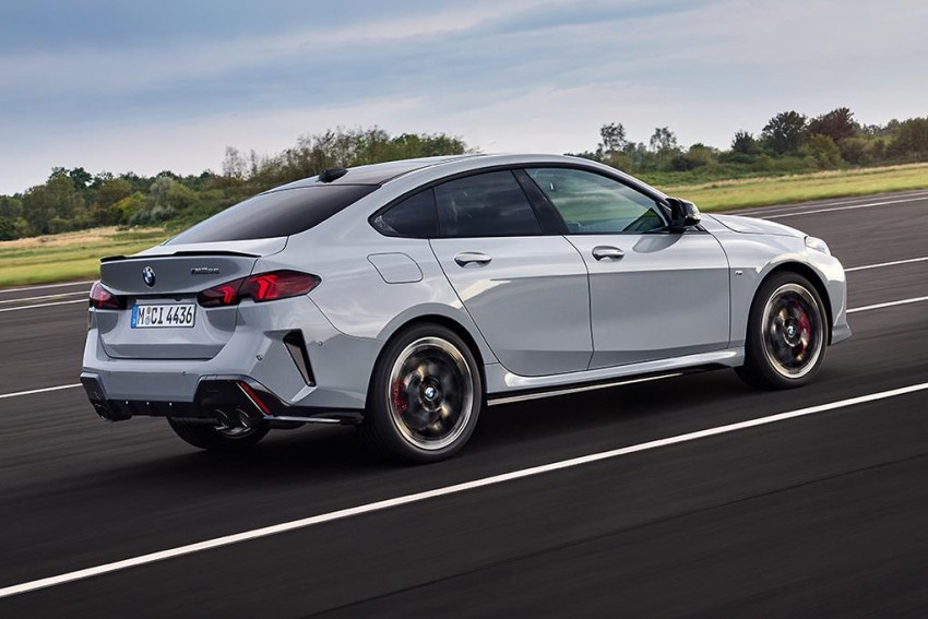 BMW Generasi F74 Mewarnai Pasar Dengan Menjelma Sebagai 218