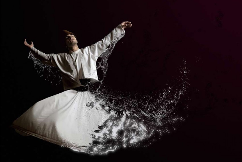 Antara Ekstase dan Bidah: Ketika Darwis Menari dalam Pusaran Fatwa