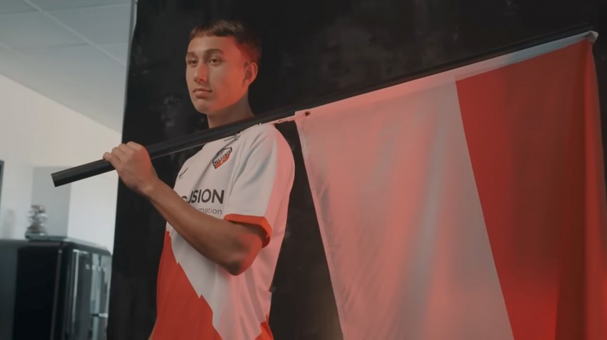 Miliano Jonathans Ungkap Percakapan Khusus dengan Patrick Kluivert Jelang Debut Timnas Indonesia