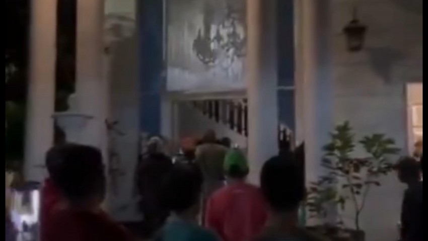 Setelah Rumah Ahmad Sahroni, Kini Giliran Kediaman Eko Patrio Dijarah Massa