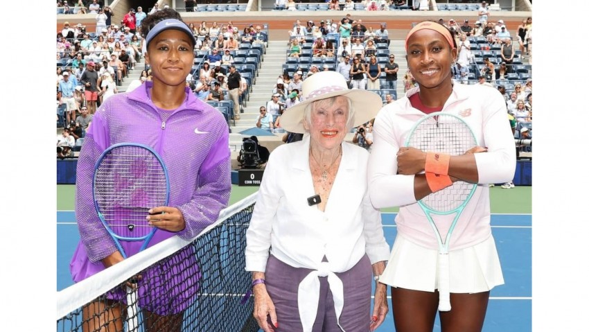 Naomi Osaka Kubur Mimpi Coco Gauff, Swiatek Juga Tumbangkan Alexandrova di US Open