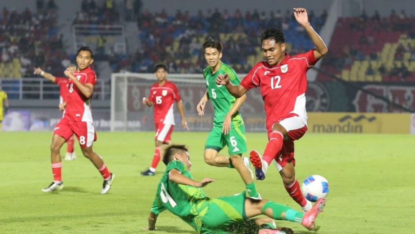 Indonesia U-23 Kendalikan Babak Pertama, Makau Tertekan di Gelora Delta