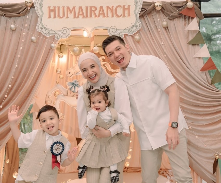 Zaskia Sungkar Umumkan Hamil Anak Kedua Lewat Program Bayi Tabung