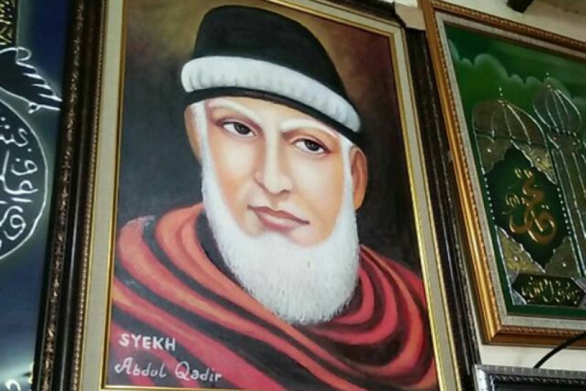 Syaikh Abdul Qadir al-Jilani: Antara Wali Keramat dan Guru Besar Tarekat