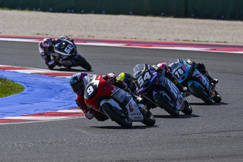 Veda Ega & Ramadhipa Bersinar di Misano, Pebalap AHM Torehkan Hasil Positif di JuniorGP dan ETC 2025