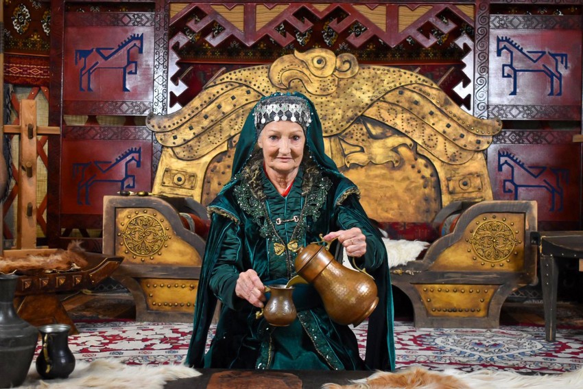 Tersentuh Drama Sejarah Turki, Wanita Asal Skotlandia Putuskan Ucap Syahadat