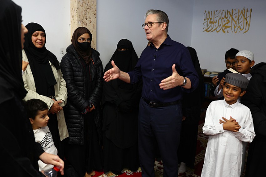 PM Inggris Tambah Anggaran Rp204 Miliar untuk Keamanan Masjid dan Sekolah Islam