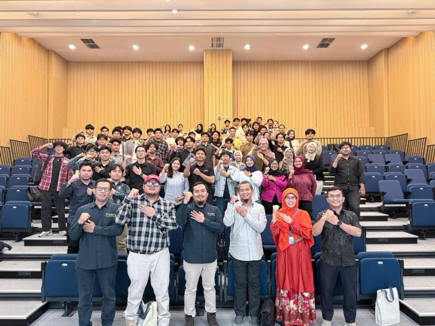 Pakar Geologi NHM, Perusahaan Milik Haji Robert Berbagi Ilmu Eksplorasi Emas kepada Mahasiswa ITS