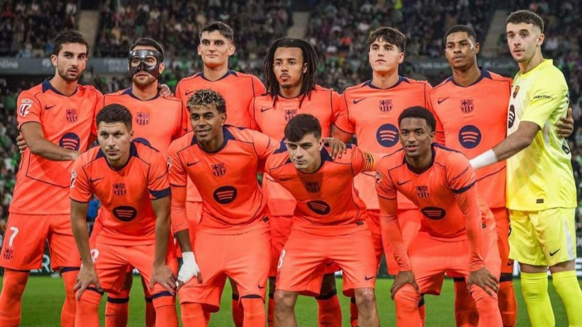 Putra Mahkota Saudi Pertimbangkan Tawaran Rp 169 Triliun untuk Membeli Barcelona