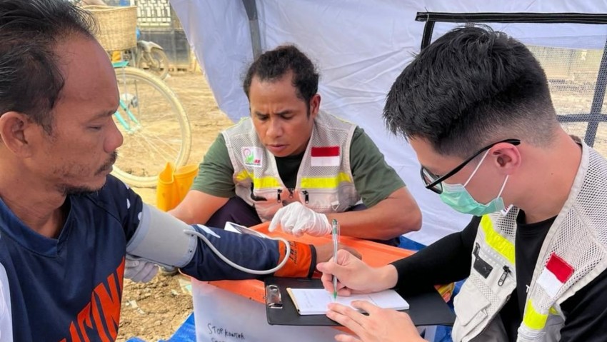 Allianz Indonesia Salurkan Bantuan Kemanusiaan Rp1,2 Miliar untuk Korban Bencana di Aceh dan Sumatra