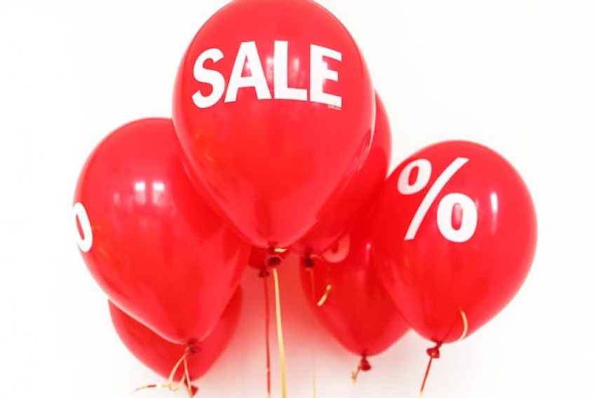 Hati-Hati Diskon Akhir Tahun Picu Perilaku FOMO, Bikin Kantong Jebol