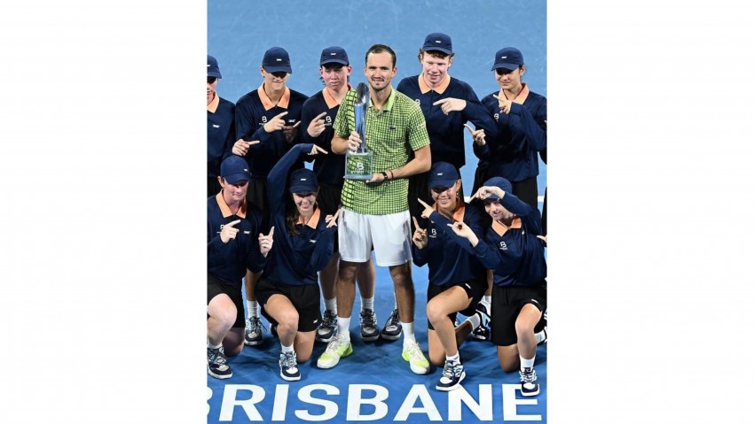Medvedev Raih Gelar Brisbane untuk Awal Sempurna 2026