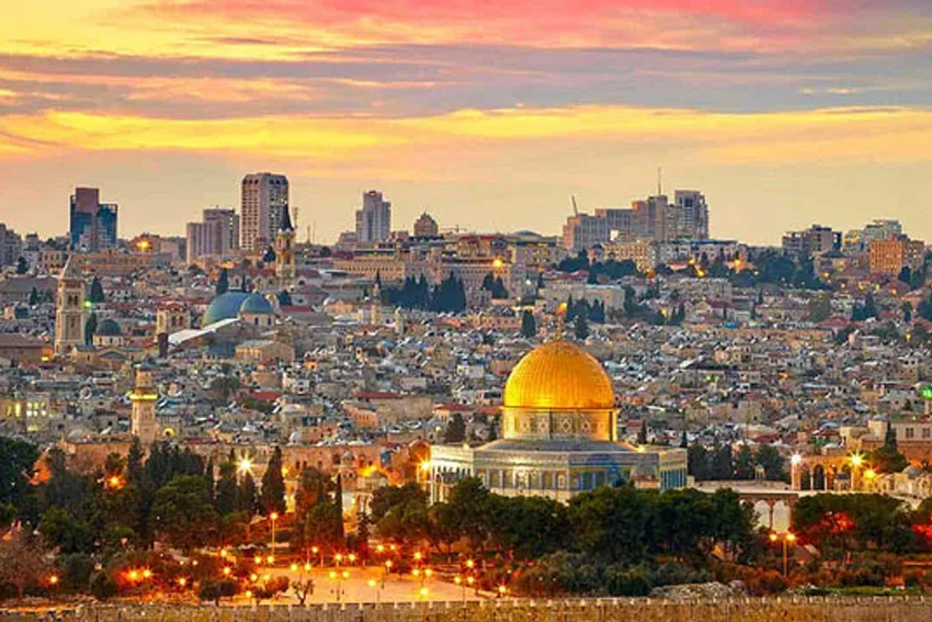 Jejak Umar di Tanah Anbiya: Eskatologi Penaklukan Baitul Maqdis