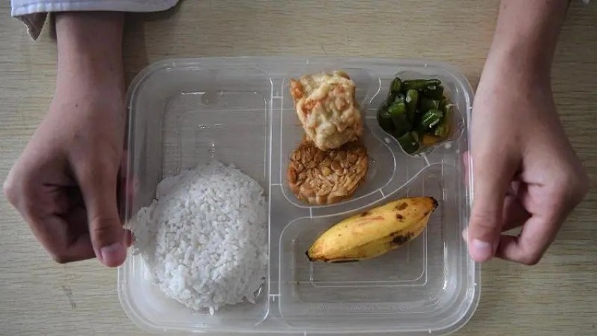 Program MBG Digugat ke MK, Dinilai Melanggar Konstitusi dengan Memangkas Anggaran Pendidikan