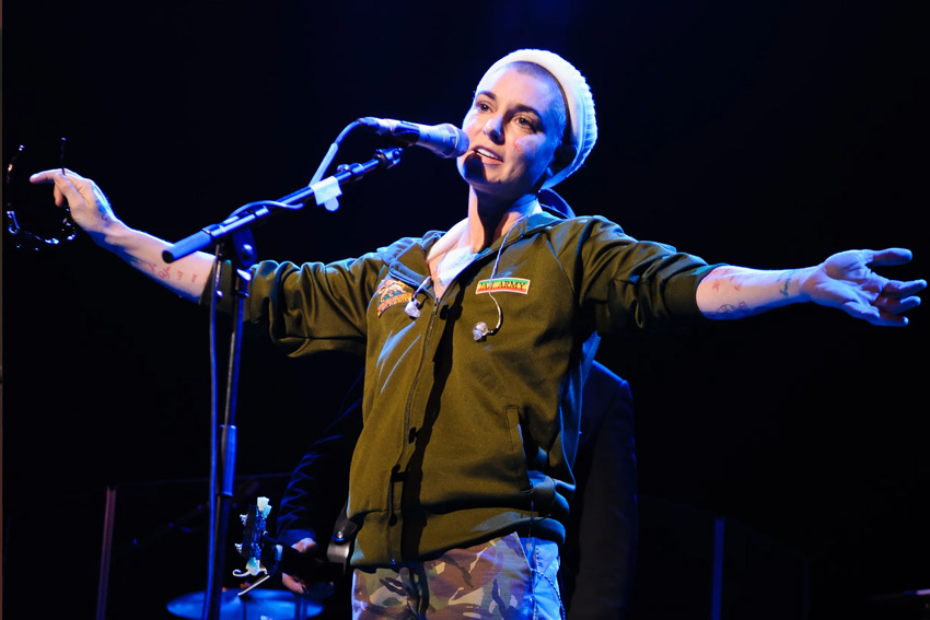 Kisah Sinead O'Connor Jalani Ibadah Ramadan Perdana Setelah Memeluk Islam