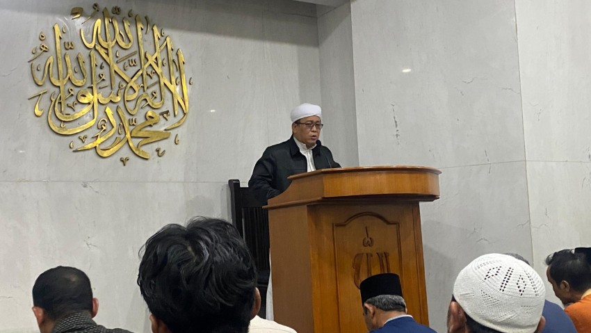 Khutbah Tarawih: Keistimewaan Ramadhan, Menjemput Terkabulnya Doa 24 Jam dan Berburu Lailatul Qadar