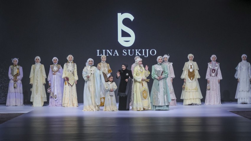 Koleksi Gema Rayya dari Lina Sukijo untuk Gaya Soft Glamour di Idul Fitri