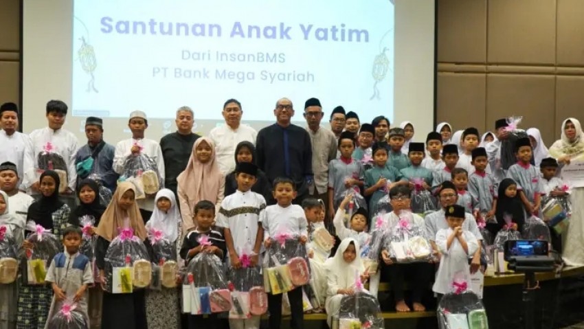 Bank Mega Syariah Salurkan 2.800 Paket Sembako dan Santunan Ramadan