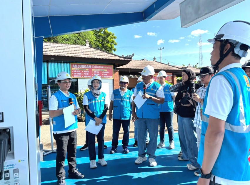 Sambut Mudik Lebaran 1447 H, PLN Siagakan 439 SPKLU di Jalur Jatim-Bali demi Keamanan & Kenyamanan Pemudik
