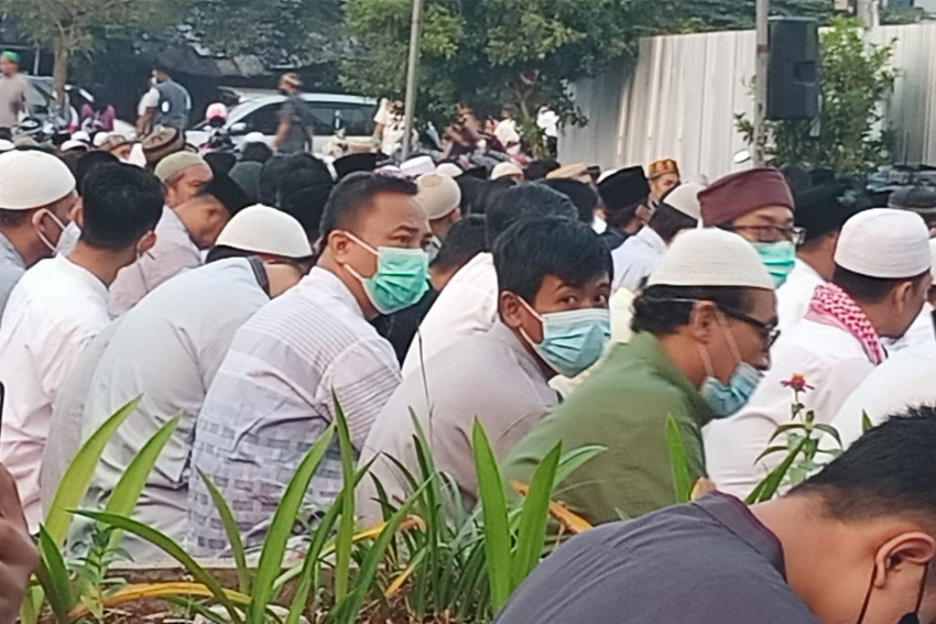 Panduan Fikih: Tata Cara Mengqadha Shalat Ied Bagi Makmum yang Tertinggal Dua Rakaat