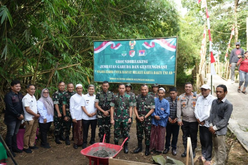 Dukung Akses dan Kesejahteraan Rakyat, TNI AD Luncurkan Program Jembatan dan Gentengisasi