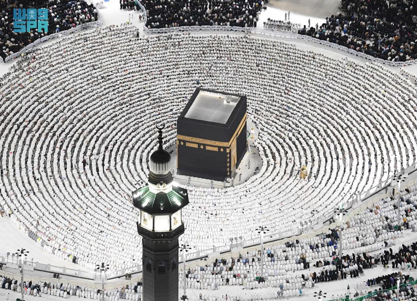 Menjaga Kesucian Rumah Allah: Batas Hukum Antara Masjidil Haram dan Masjid Umum