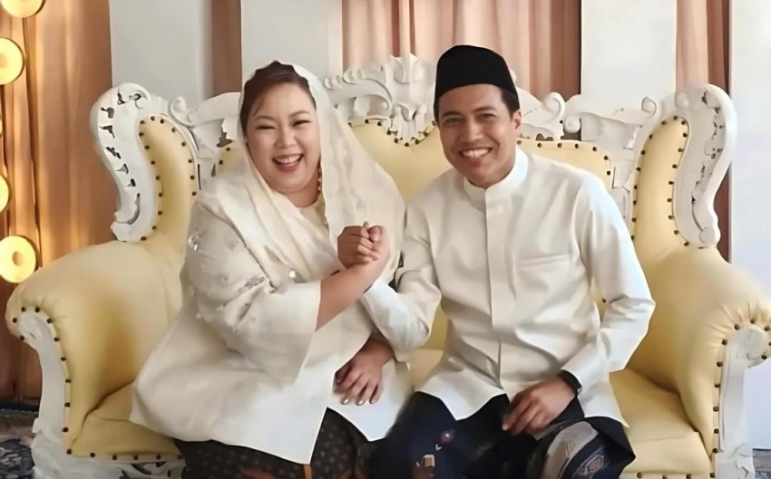 Bukan Honeymoon, Inayah Wahid dan Lora Mamak Justru Kunjungi Pesantren Usai Akad