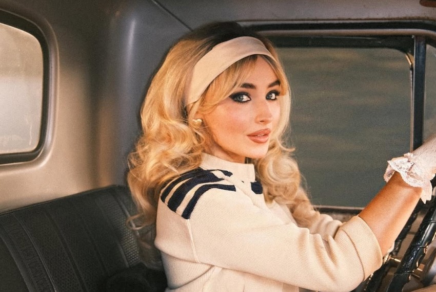 Sabrina Carpenter Minta Maaf Usai Dituding Ejek Budaya Arab di Panggung Coachella