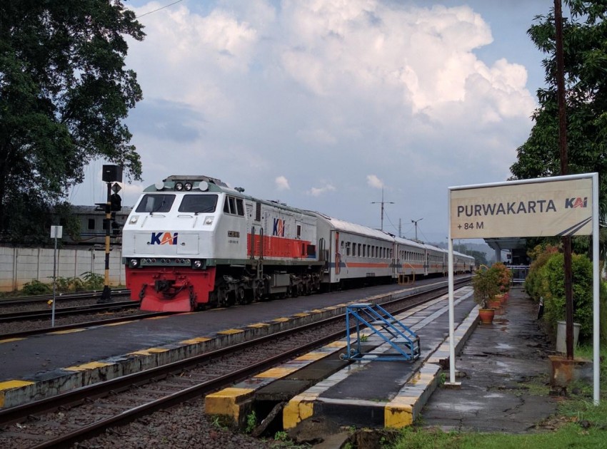 Liburan Hemat dari Jakarta ke Purwakarta Mulai Rp8.000, Perjalanan Singkat dengan KRL dan KA Lokal Jadi Pilihan Menarik