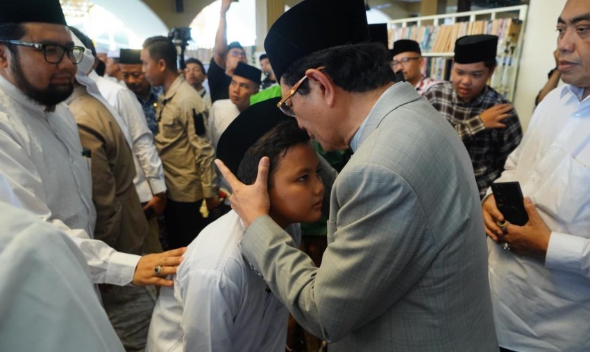 Kunjungi Ponpes Zainul Hasan Genggong, Menteri Agama Bicara Soal Keunggulan Pesantren yang Sering Terlupakan