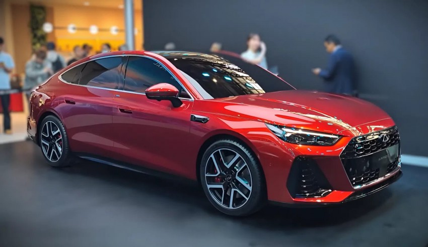 Chery Arrizo S Debut di Beijing: Sedan Berwajah Audi dengan Tenaga Turbo 192 kW