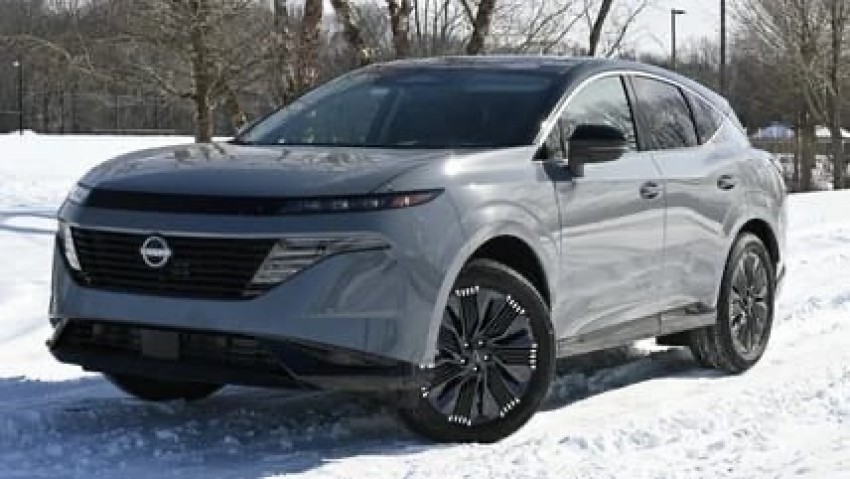 Nissan Murano Crossover Semi Mewah Yang Mulai Diperbarui, Tampangnya Makin Keren