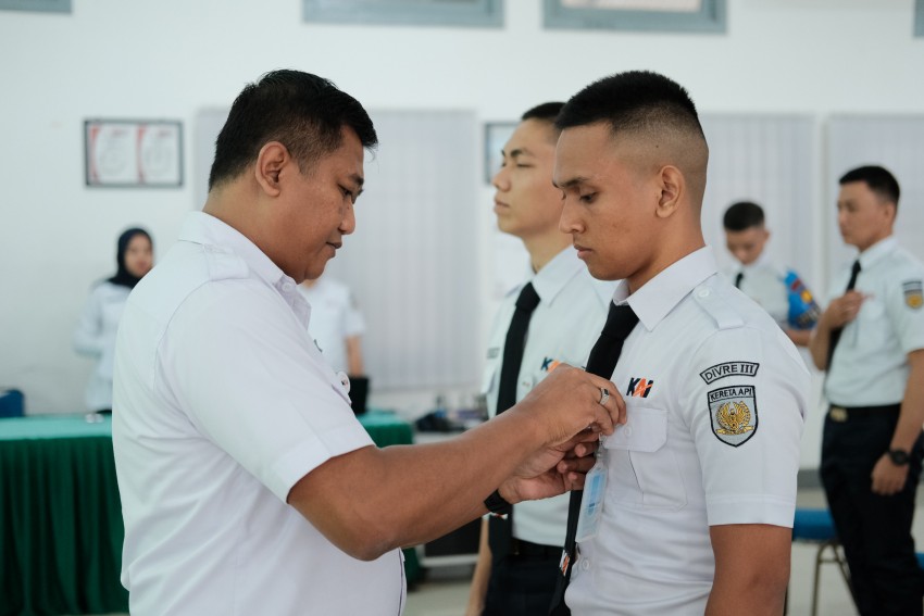 Operasional Kereta Api Menuntut Disiplin Tinggi untuk Melayani Jutaan Pelanggan Setiap Hari
