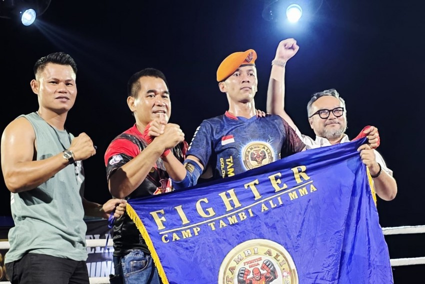 Pratu Ando Dwiki Saputra Raih Juara I West Borneo Muaythai Championship