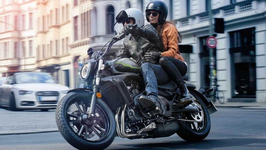 Motor Cruiser Modern yang Memadukan Gaya, Stabilitas, Berkelas, Simbol Klasik, dan Kelincahan di Jalan Kota