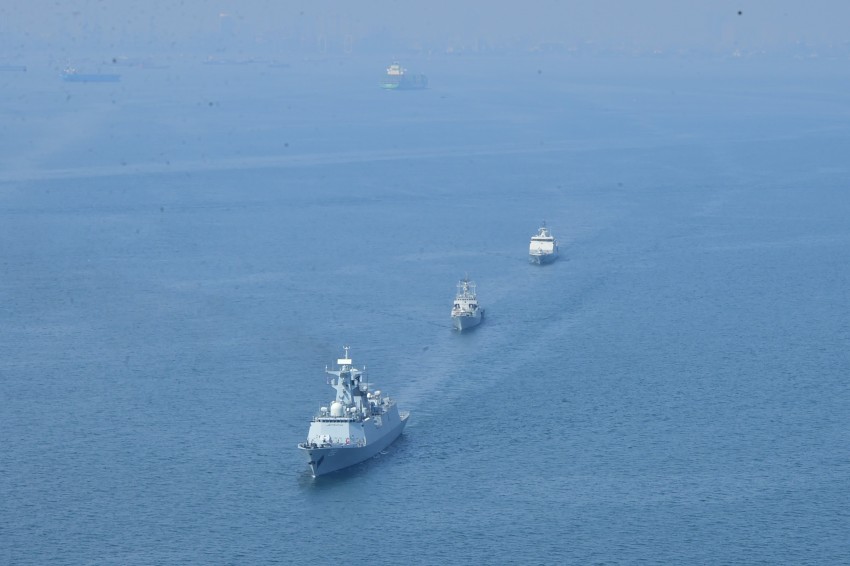 Perkokoh Diplomasi Maritim, TNI AL dan Pakistan Navy Sukses Latihan Bersama di Laut Jawa