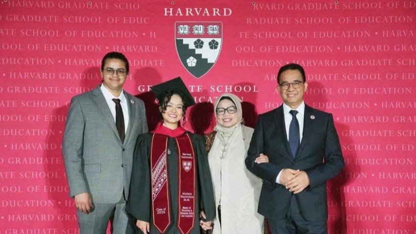 Anies Baswedan Luapkan Kebahagiaan, Putrinya Raih Gelar Master Harvard