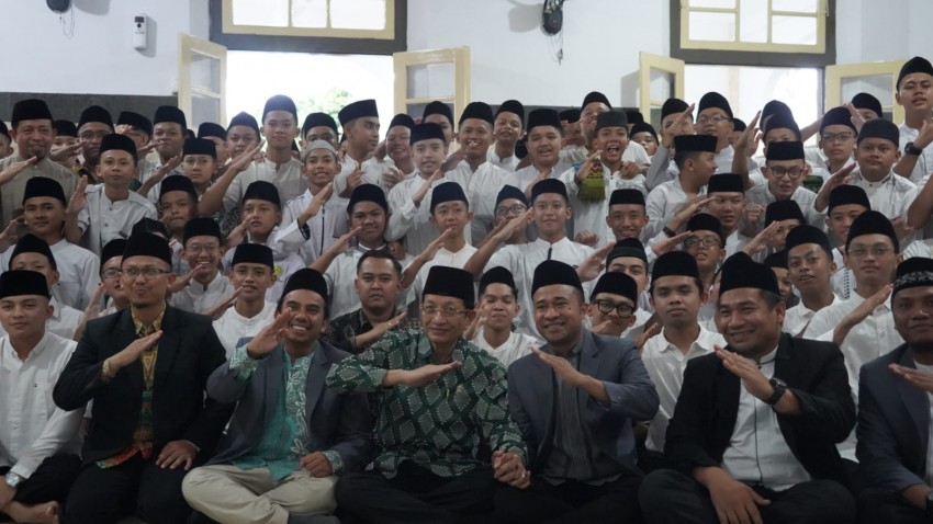 Menteri Agama Ajak Santri Siapkan Diri Menjadi Pemimpin Masa Depan