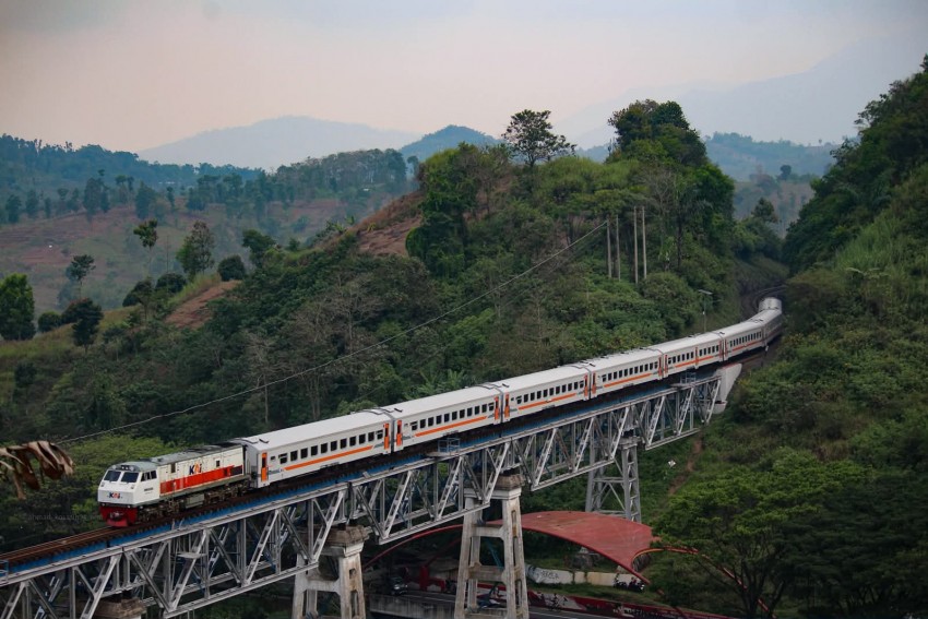 KA Ciremai Layani 126.580 Pelanggan pada JanuariMei 2026, Menghubungkan Pusat Budaya, Pendidikan, Industri, dan Pariwisata di Jawa Tengah hingga Jawa Barat