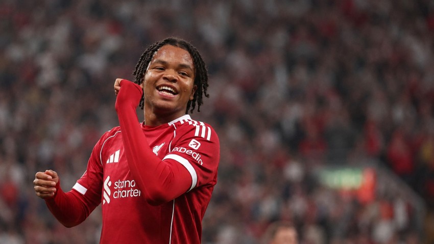 Ngumoha Man of The Match Tinggalkan Skuad Inggris setelah Memberikan Kesan Mendalam