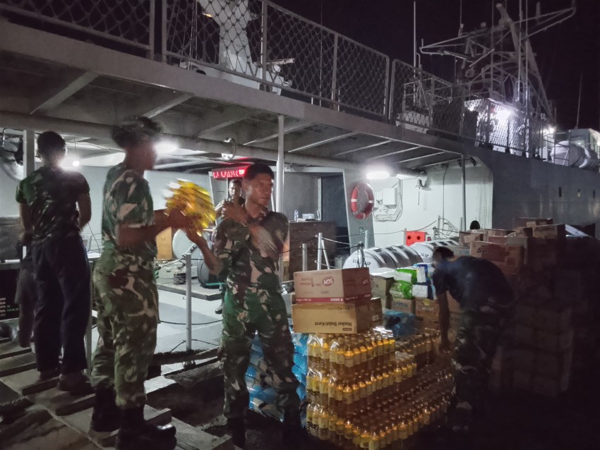 TNI AL Dikerahkan, Bantu Korban Terdampak Bencana Gempa di Kepulauan Sangihe dan Talaud Sulut