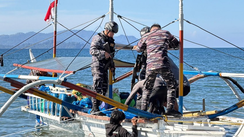 TNI AL Gagalkan Penyelundupan Sianida dan Barang Ilegal Lintas Negara di Sulawesi Utara
