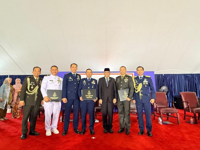 Prestasi Membanggakan, Dua Perwira TNI AU Raih Gelar Master di Amerika Serikat