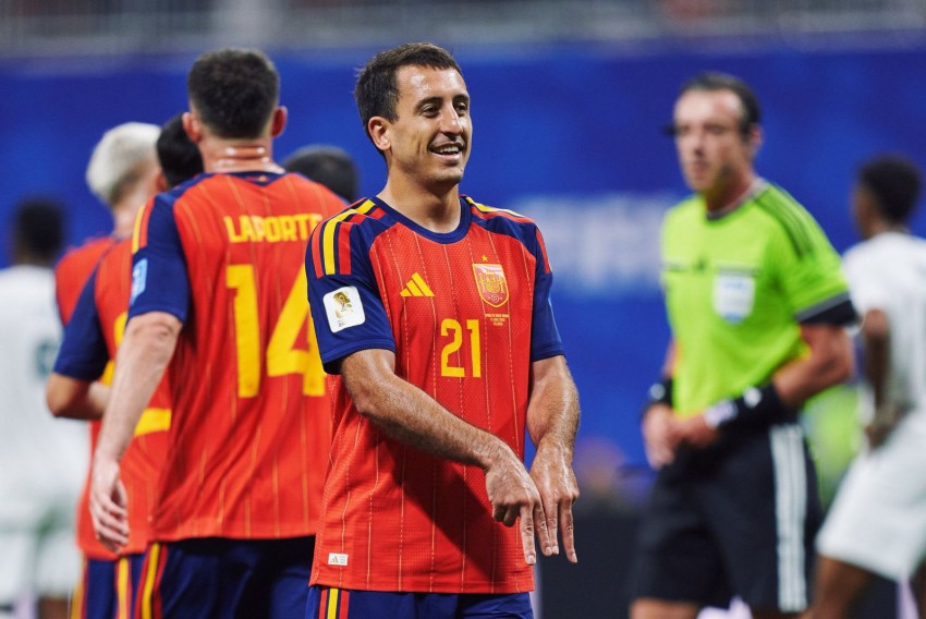 Mikel Oyarzabal Bungkam Kritik, Cetak Dua Gol saat Spanyol Hajar Arab Saudi