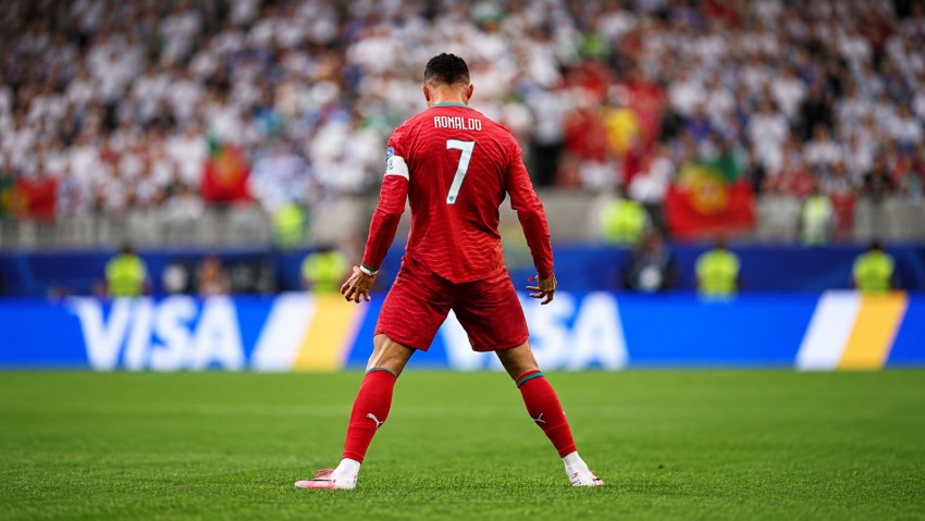 Cristiano Ronaldo Bungkam Kritik dengan Brace, Portugal Unggul 3-0 atas Uzbekistan di Babak Pertama